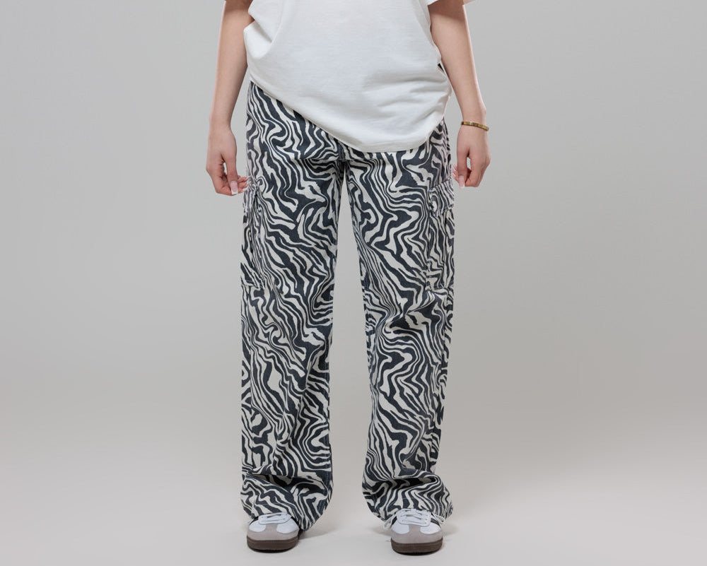 REDRUM STRAIGHT FIT CARGO PANTS