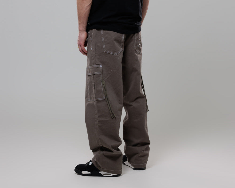 REDRUM STRAIGHT FIT CARGO PANTS MALE/FEMALE
