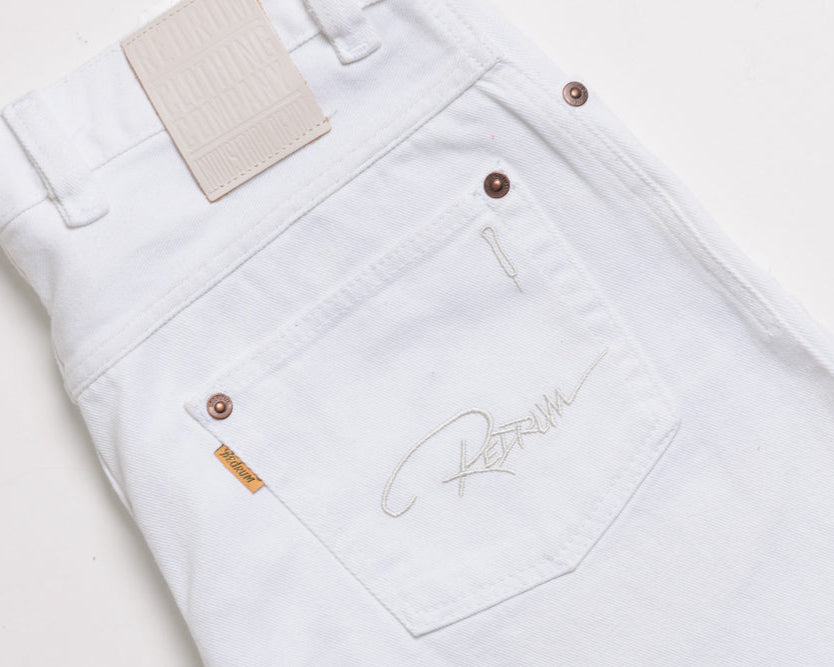 REDRUM STRAIGHT FIT JEANS